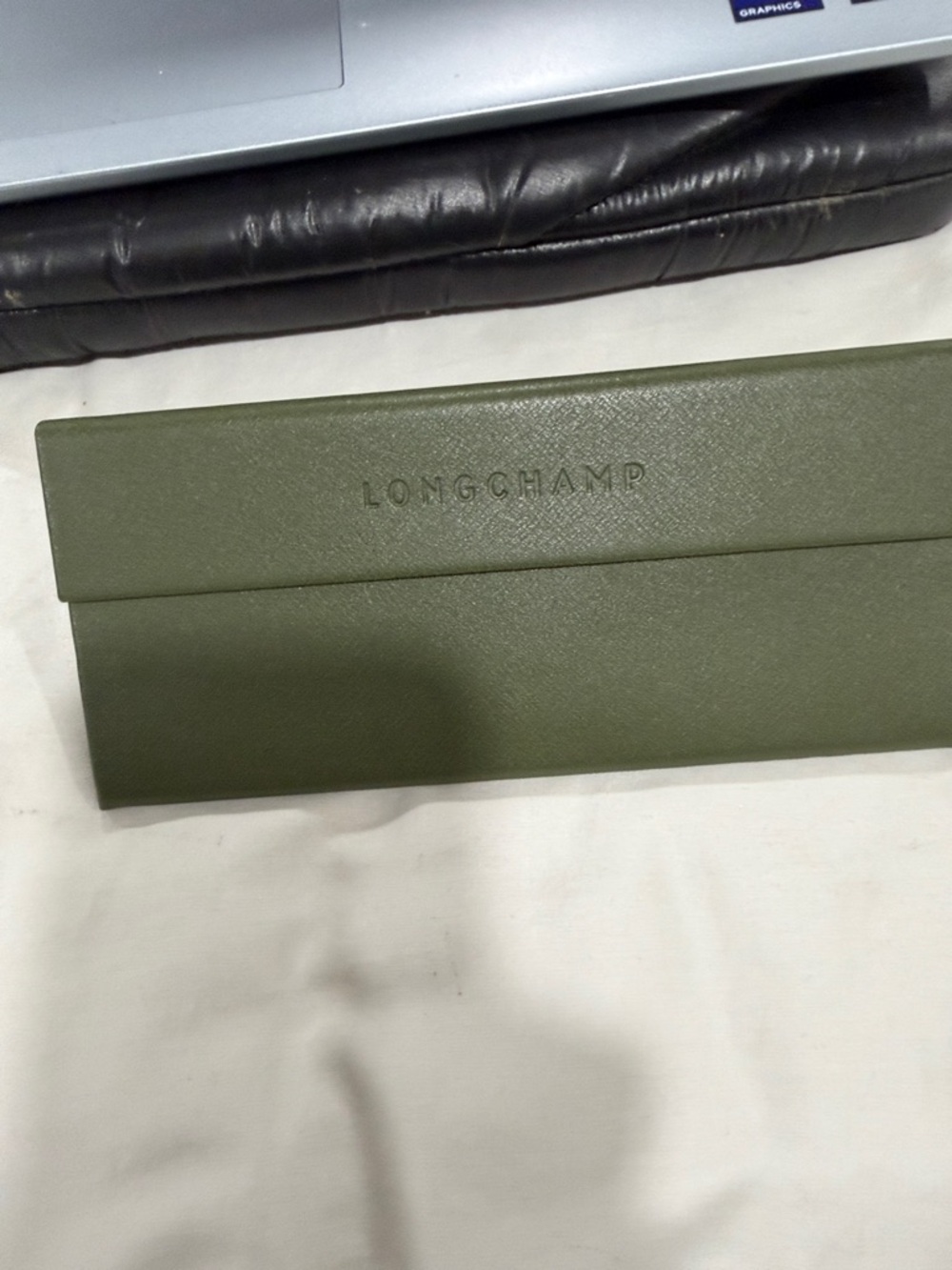 Longchamp Tortoiseshell Oversized Women's Sunglasses with Brown Gradient Lenses - Picture 6 of 10